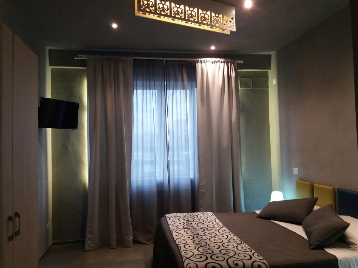 Maliziusella Hotel เนเปิลส์ ภายนอก รูปภาพ