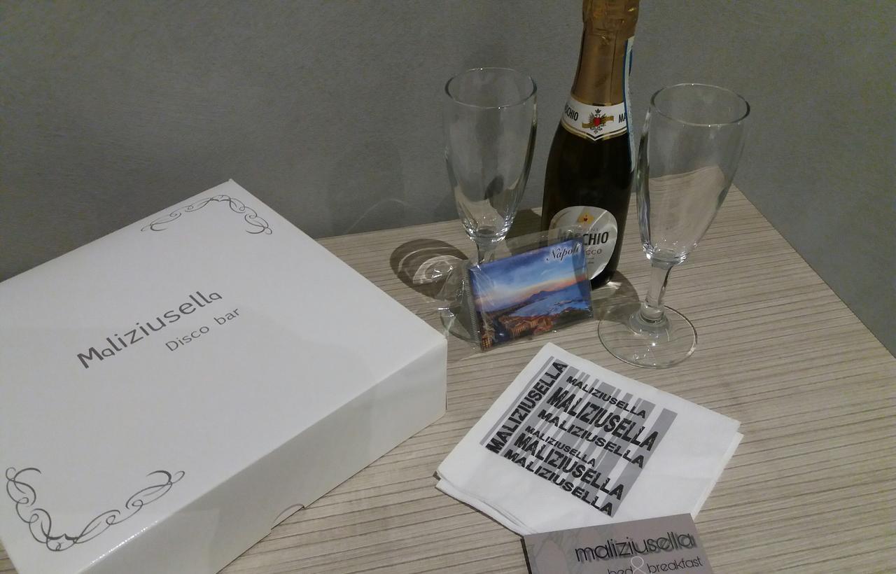 Maliziusella Hotel เนเปิลส์ ภายนอก รูปภาพ